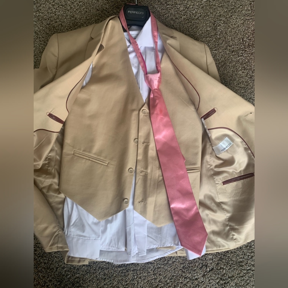 Ferrecci Kids Suit